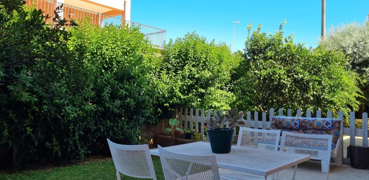 House Of Flowers سيراكوزا المظهر الخارجي الصورة